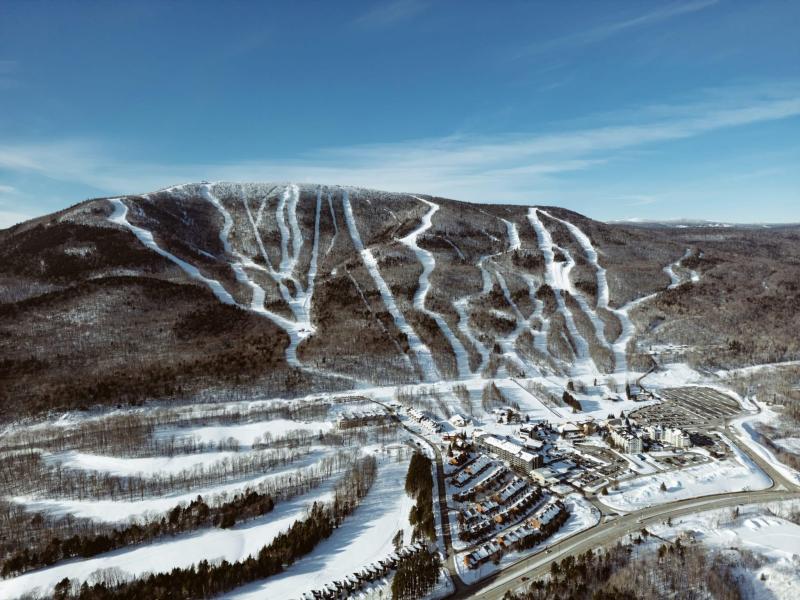 Mont Sainte Anne - Ouverture de la station ce samedi 20 décembre. Mont Sainte Anne - Ouverture de la station ce samedi 20 décembre.